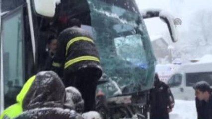 Düzce'de Zincirleme Trafik Kazası: 9 Yaralı