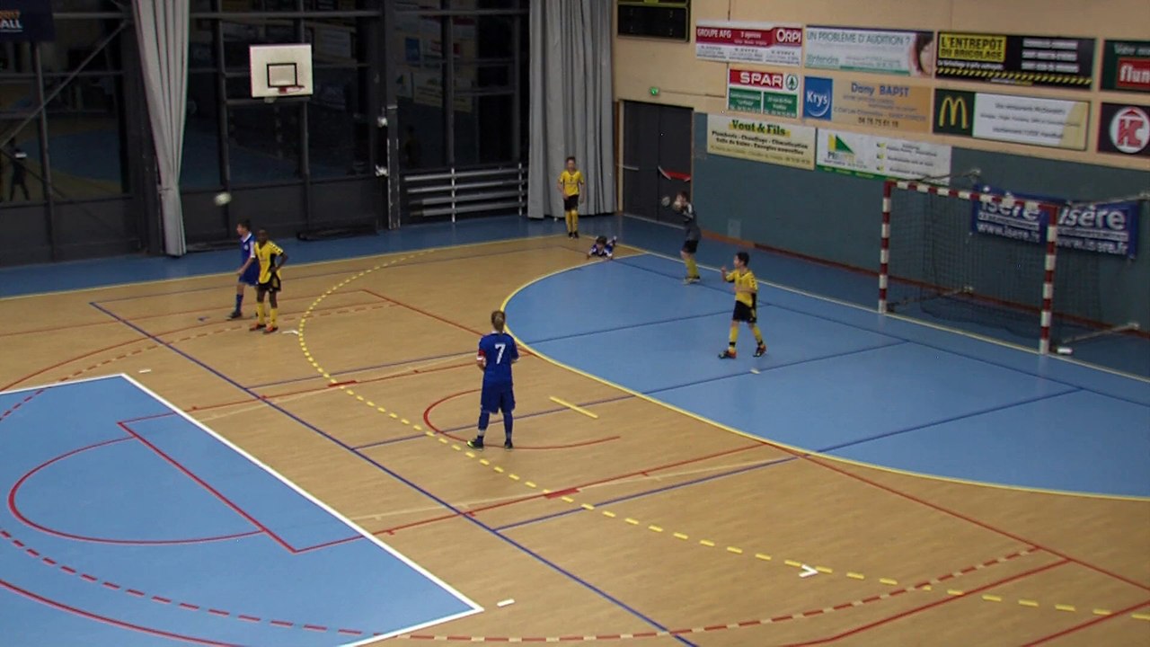 Crolles - Sassenage (U12/U13 ; tournoi de Noël 2RFC 2015)