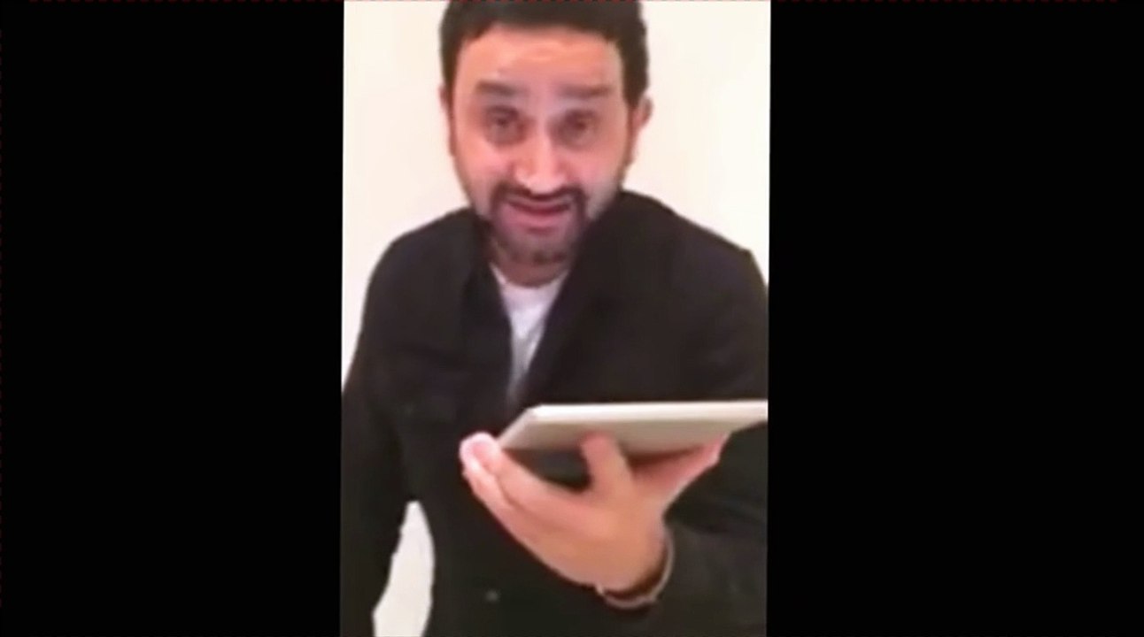 En vacances et chez lui, Cyril Hanouna chante du...Louane sur le titre "Maman"
