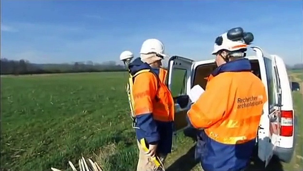 Chasseurs DHistoire Et De Tresors Les Pilleurs De Tombes [Documentaire Archeologie]