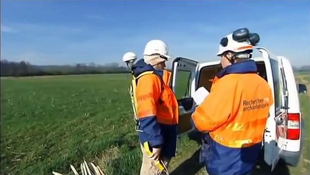 Chasseurs DHistoire Et De Tresors Les Pilleurs De Tombes [Documentaire Archeologie]
