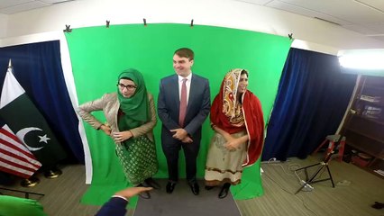 Happy New Year to Pakistanis By Americans