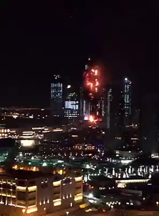 Fire at Address Hotel Near Burj Khalifa Dubai before New year celebration start