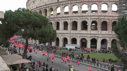 Roma corre hacia el 2016 en la carrera de San Silvestre