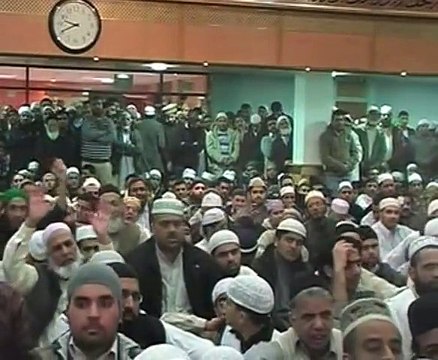 PUNJABI NAAT(Madina Sohna Ean)QARI SHAHID MAHMOOD.Best Naat 2016