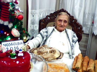 ANNEM  AYSEL  KOBAL'IN 2016  YENİYIL MESAJI