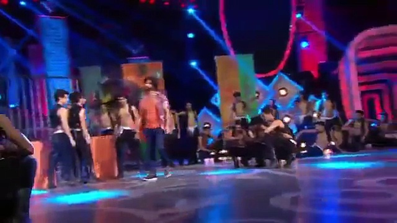 Shahid Kapoor's Amazing Dance Performance!!!