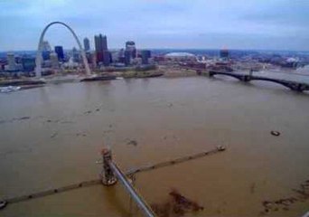 Drone Footage Shows Gateway Arch and Mississippi River Flooding