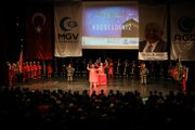 Anadolu Gençlik Derneği Yeni Yıla Alternatif 