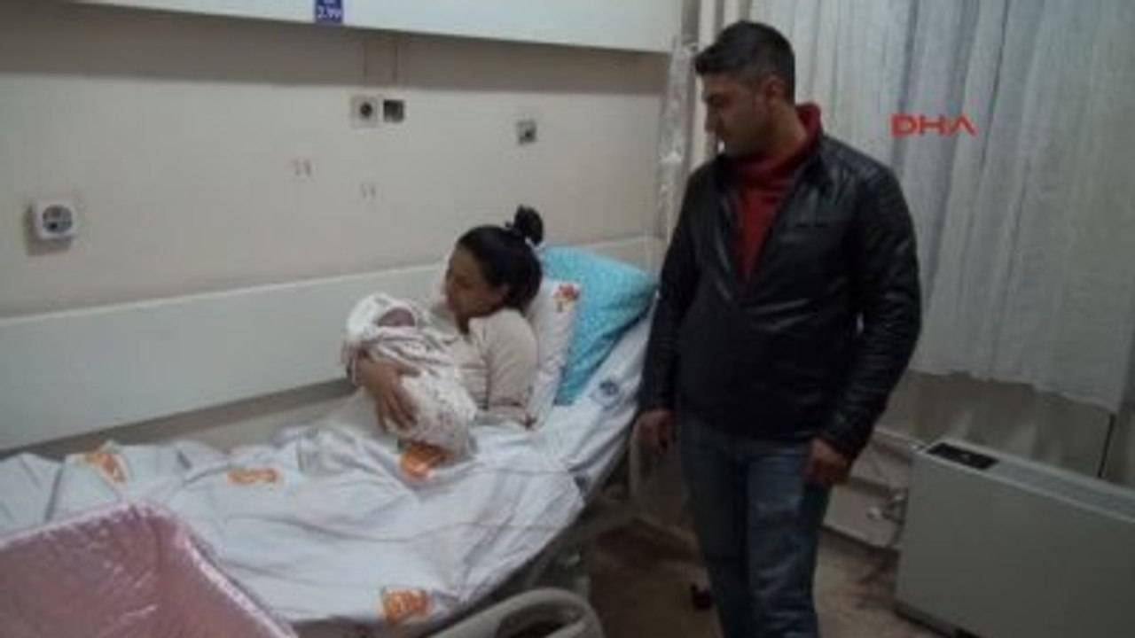 Malatya?da 2016 Yılının İlk Doğan ??elif Asel?? Bebeği Oldu