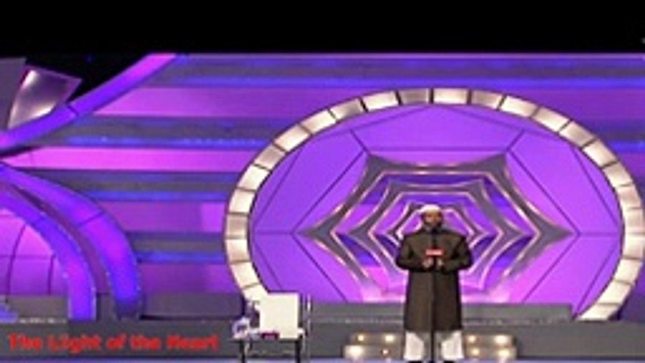 A non Muslim brother asked Dr Zakir Naik to show God (Urdu  Hindi)