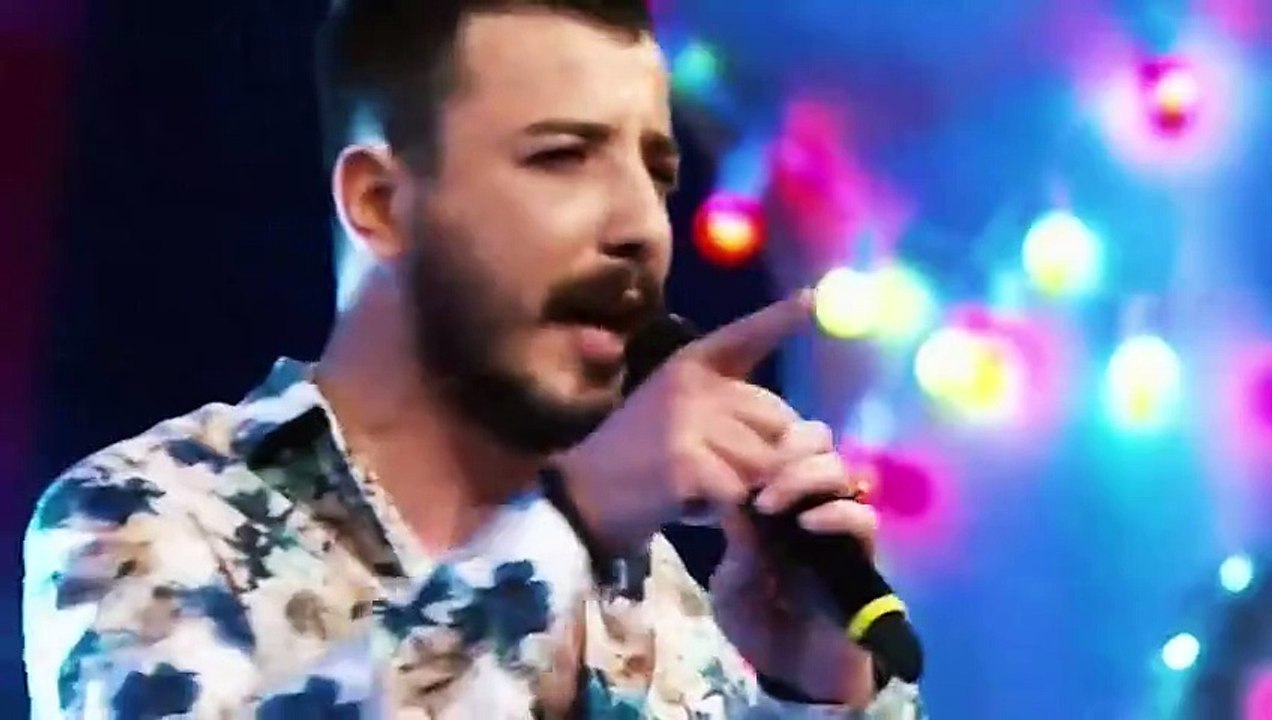 Ahmet Parlak Devlerin Aşkı O Ses Türkiye Yılbaşı Özel 31 Aralık 2015