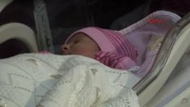 2016'nın İlk Doğanı Zehra Bebek