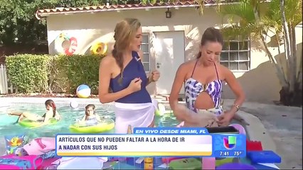 Ximena Córdoba in bikini on ¡Despierta América! 5 15 15 part 1