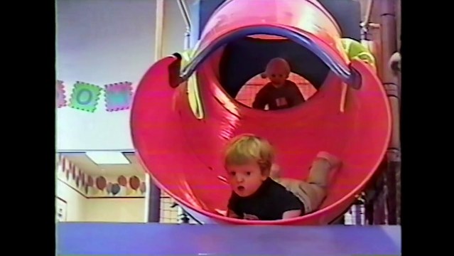 Man With Dwarfism Wears A Hidden Camera To Reveal Just How Cruel The Public Can Be