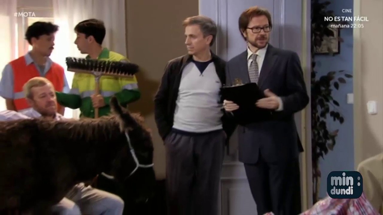 LAS CONSECUENCIAS DE TWITTEAR ALEGREMENTE - SANTIAGO SEGURA JOSE MOTA - FIN DE AÑO 2015