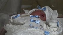 Bursa'da 2015'in Son 2016'nın İlk Bebeği Dünyaya Geldi