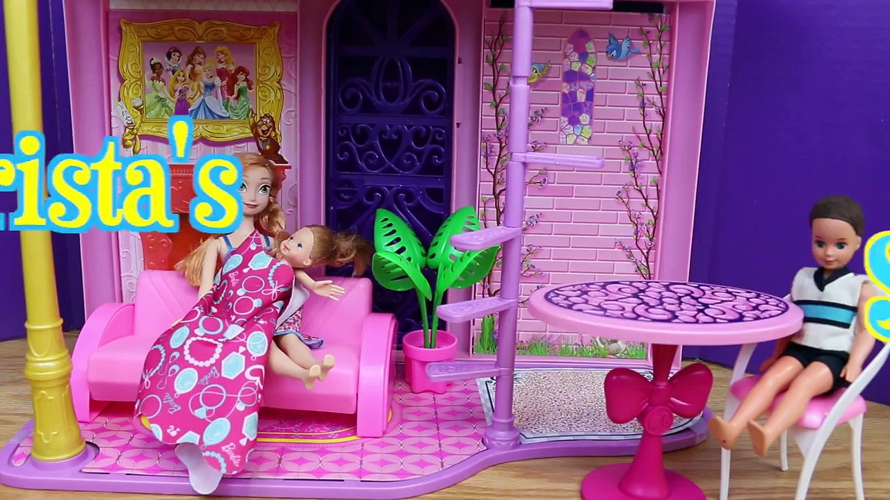 Frozen Anna & Kristoffs Baby Krista Gets Sick D...