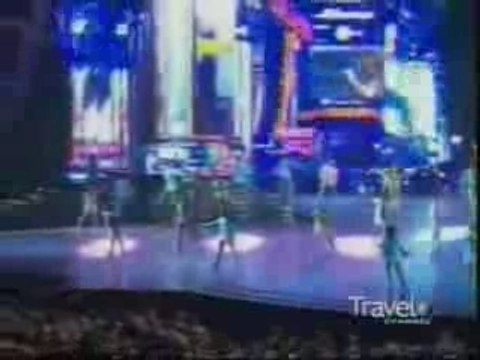 Celine Dion - Hottest show in Vegas Im Alive