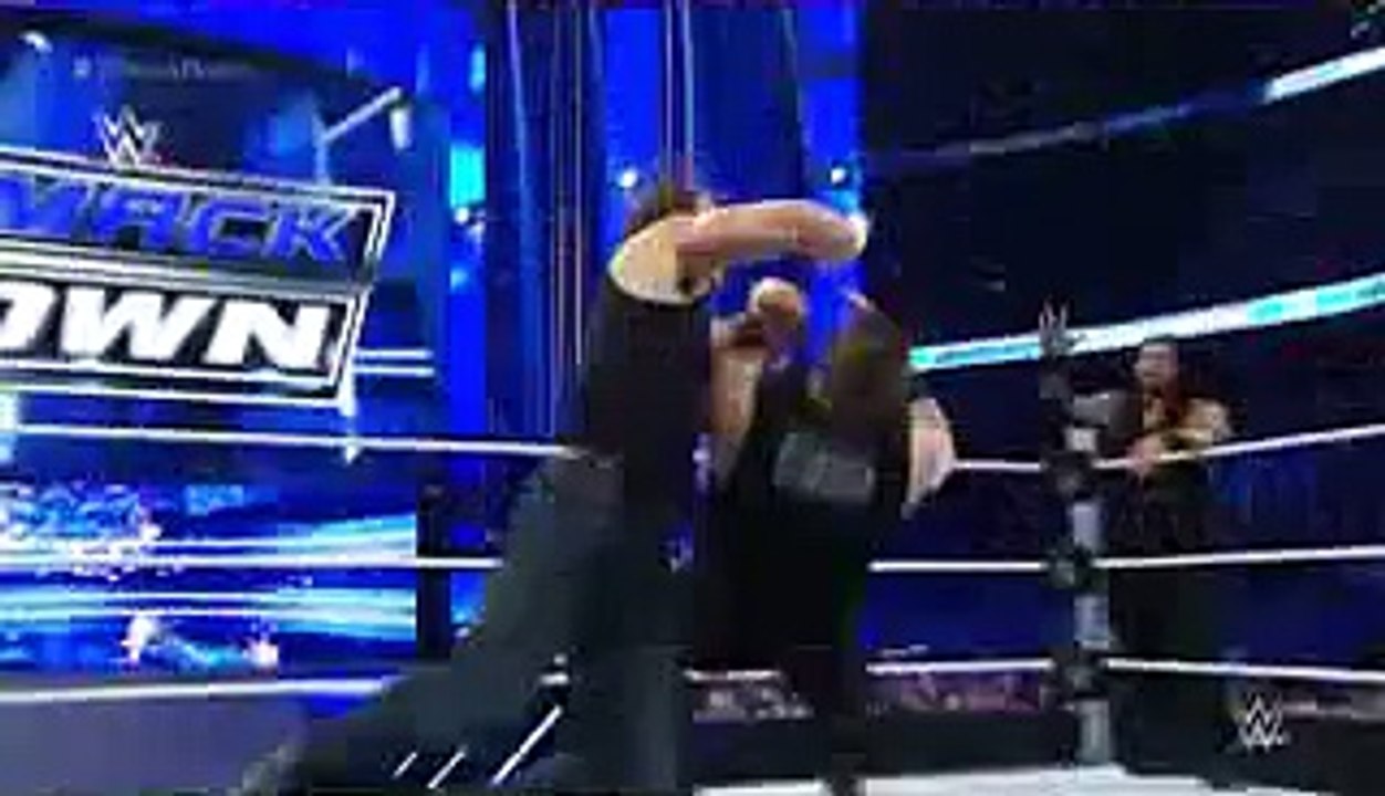 Roman Reigns & Dean Ambrose vs Sheamus & Kevin Owens SmackDown, December 31, 2015