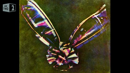 The Worlds first colour photo - James Clerk Maxwell: The Man Who Made the Modern World - BBC