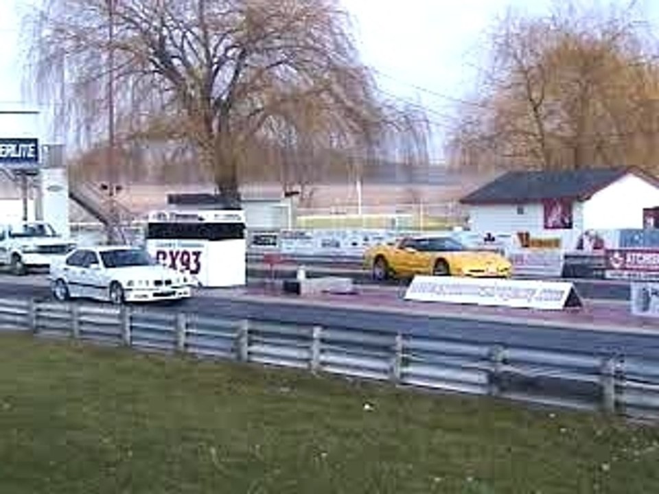 BMW M3 turbo vs corvette Z06