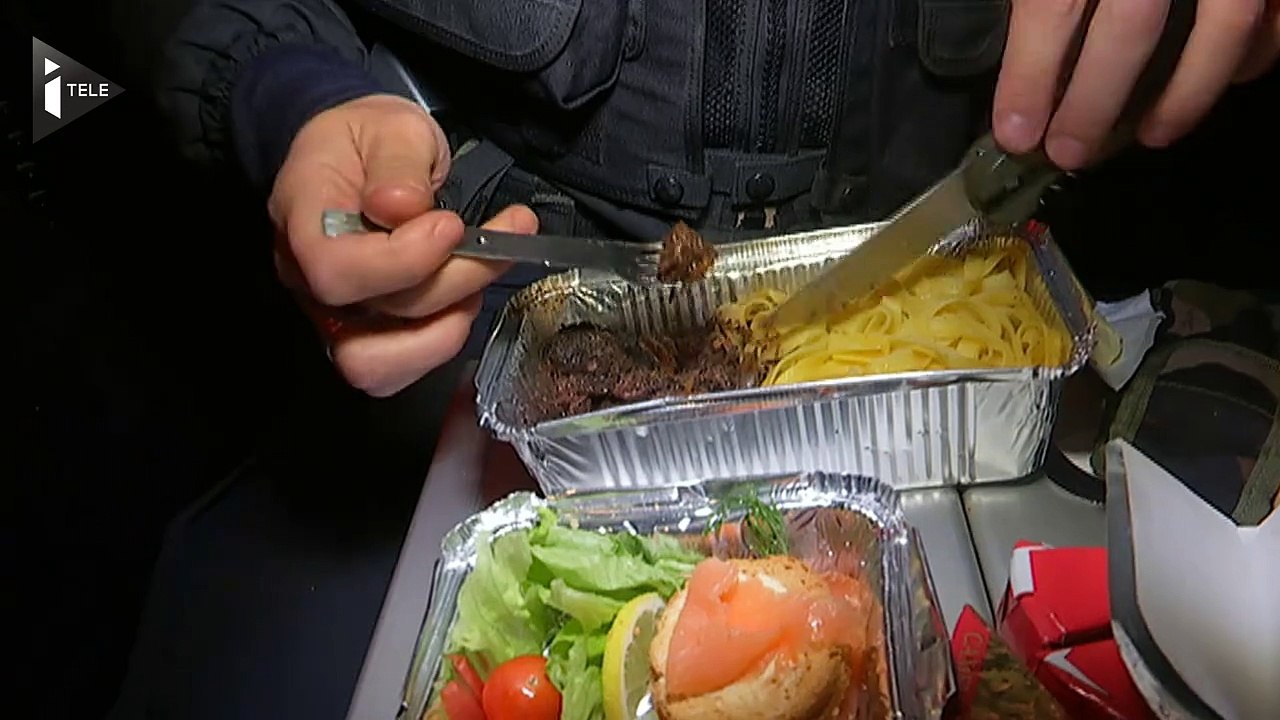 Aux côtés des gendarmes déployés cette nuit sur les Champs-Élysées