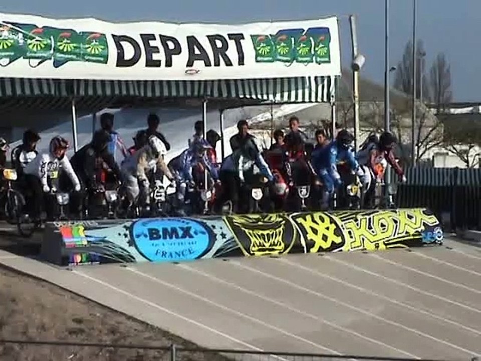 2007 FFC BMX - COUPE DE FRANCE - DESCARTES - Elites_F_M6