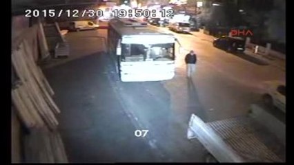 Adana 'Çocuğum Hasta' Diyerek Gasp Yaptı, Tutuklandı