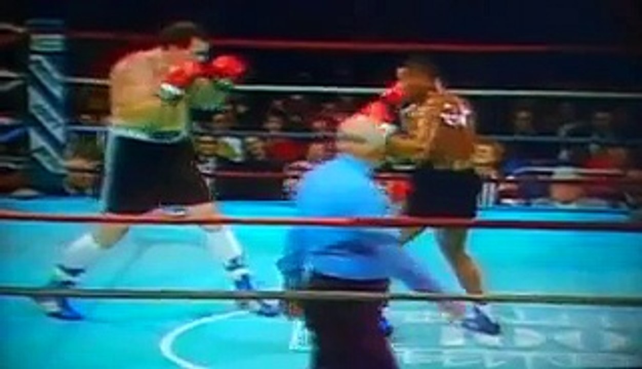 Mike Tyson Vs. Sammy Scaff HD