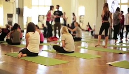 Miranda Kerr - I Will If You Will Yoga Challenge for Earth Hour