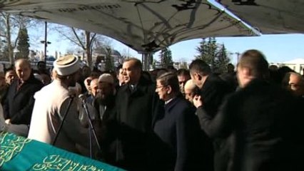 Gazeteci Karakaya Son Yolculuğuna Uğurlandı