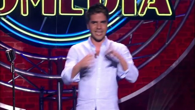 Ernesto Sevilla Blanqueamiento de ano - El Club de la Comedia