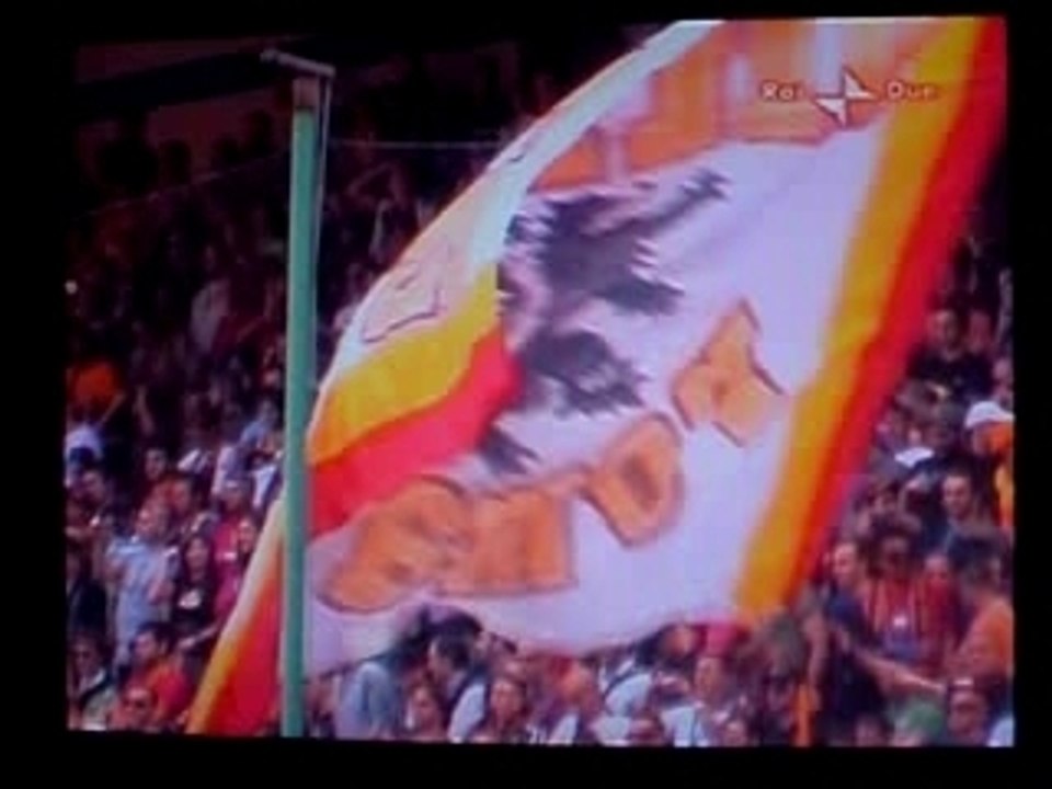 Mexes warming up before Coppa Final in Milan