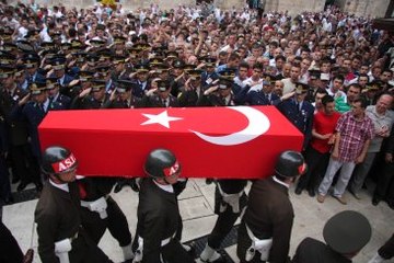 Cizre'de PKK'dan Roketatarlı Saldırı: 1 Asker Şehit, 4 Yaralı