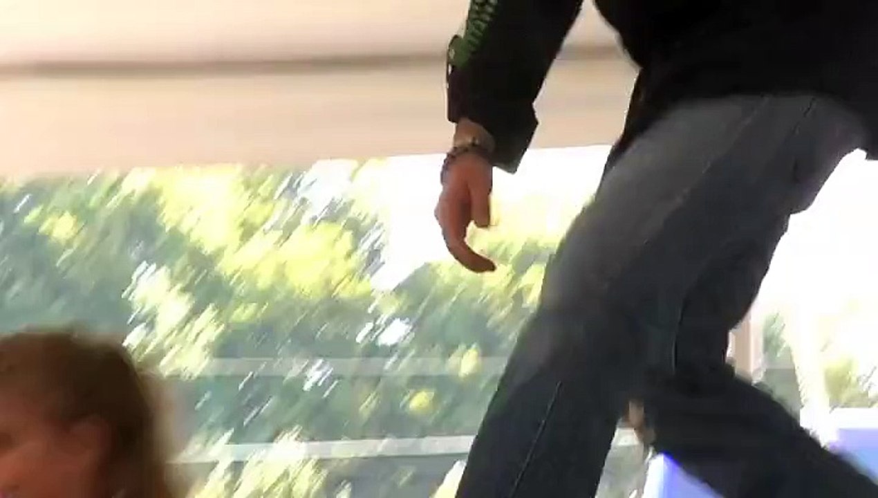 Ted Torres sings 'It's Now Or Never' Elvis week 2007