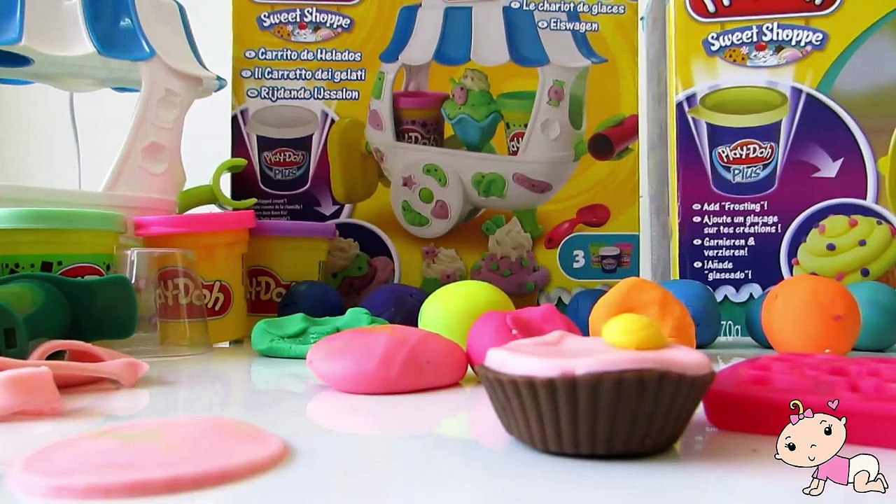 PLAY DOH KITCHEN CHOCOLATE CAKE