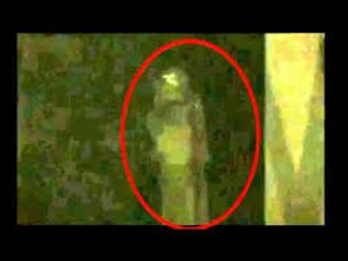 100% Real Ghost-Jinn Caught Near Tomb - Mazaar in Karachi - Real Footage!