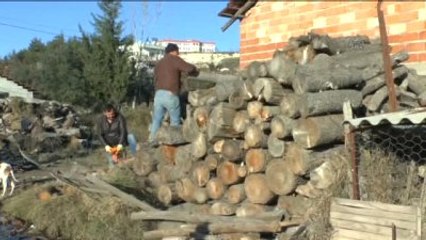 Çiftçilerin Seralardaki Don Nöbeti Başlıyor
