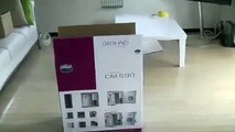 Miglior video di youtube CRAZY CAT! Gatto salta dentro e fuori gli scatoloni! Divertentissimo!!!