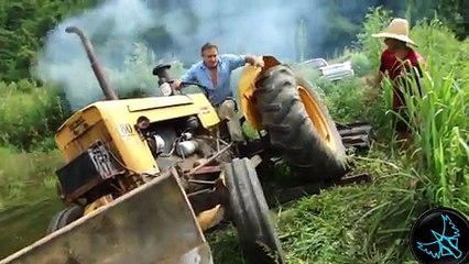 Unbelievable Tractor Accidents [2014]