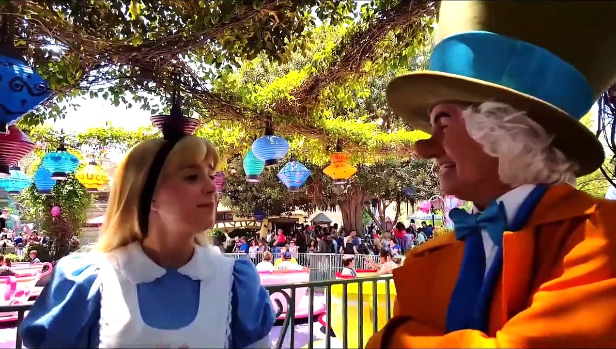 Do Alice & Hatter want to build a snowman  Disneyland CA?