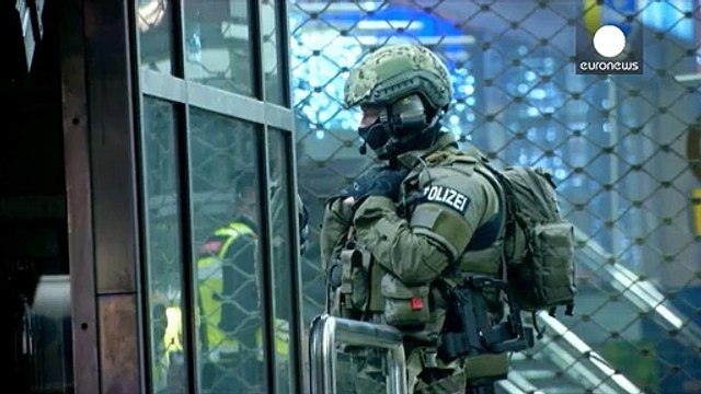В Мюнхене эвакуировали вокзалы из-за угрозы теракта ИГИЛ