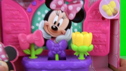 Disney Minnie Mouse Bathtime Bow-tiful Bath Blooms Playset Toy Review