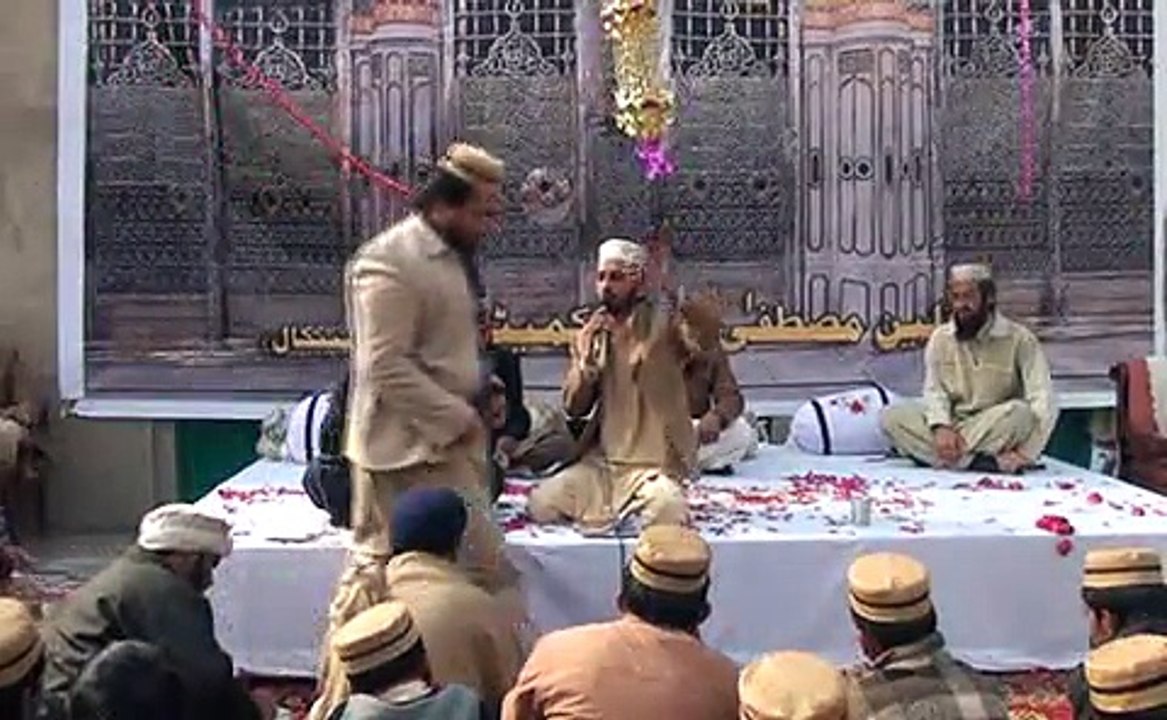 Un Ki Amad Ne To Dewana Bana Rakha He