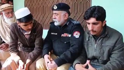 IG KPK Visit Shahed Security guard Parvez In Mardan