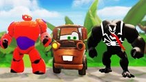 BAYMAX and VENOM Marvel Superheroes meets Disney Pixar Cars TOW MATER ! Fun Kids video