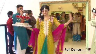Best Mehndi Dance on Arrival of Bride