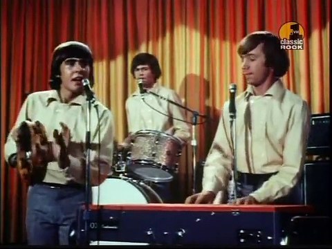 The Monkees - I'm a Believer [official music video]