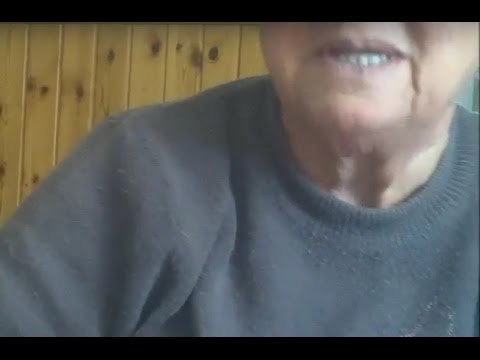 Aversa (CE) - Ascensore fuori uso, anziana costretta a fare 8 piani a piedi (17.11.15)